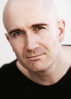 Default_simon_kennedy_headshot