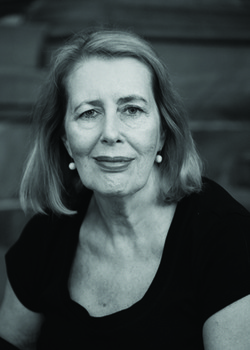 Default_anne_summers_bw_headshot